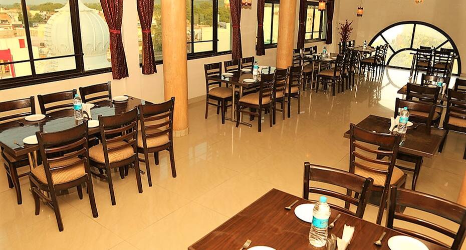 Hotel Shivalik, Abu Road 3